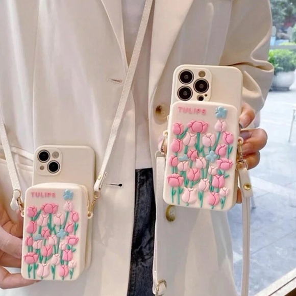 NWT iPhone 15 Plus Cream 3D Tulip Zip Pocket Crossbody Phone Case Purse - Picture 1 of 9